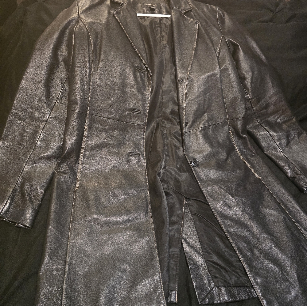 Leather Jacket - Picture 5 of 6